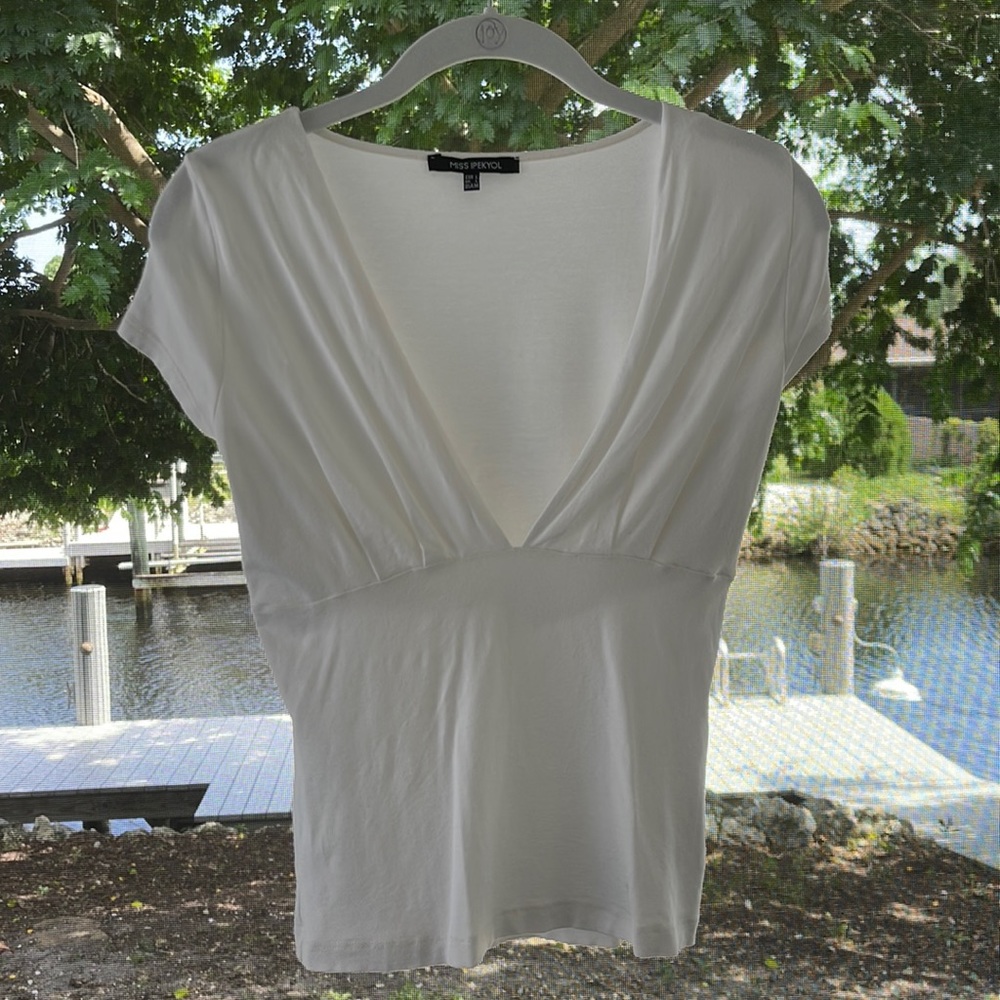 Fitted White Top
